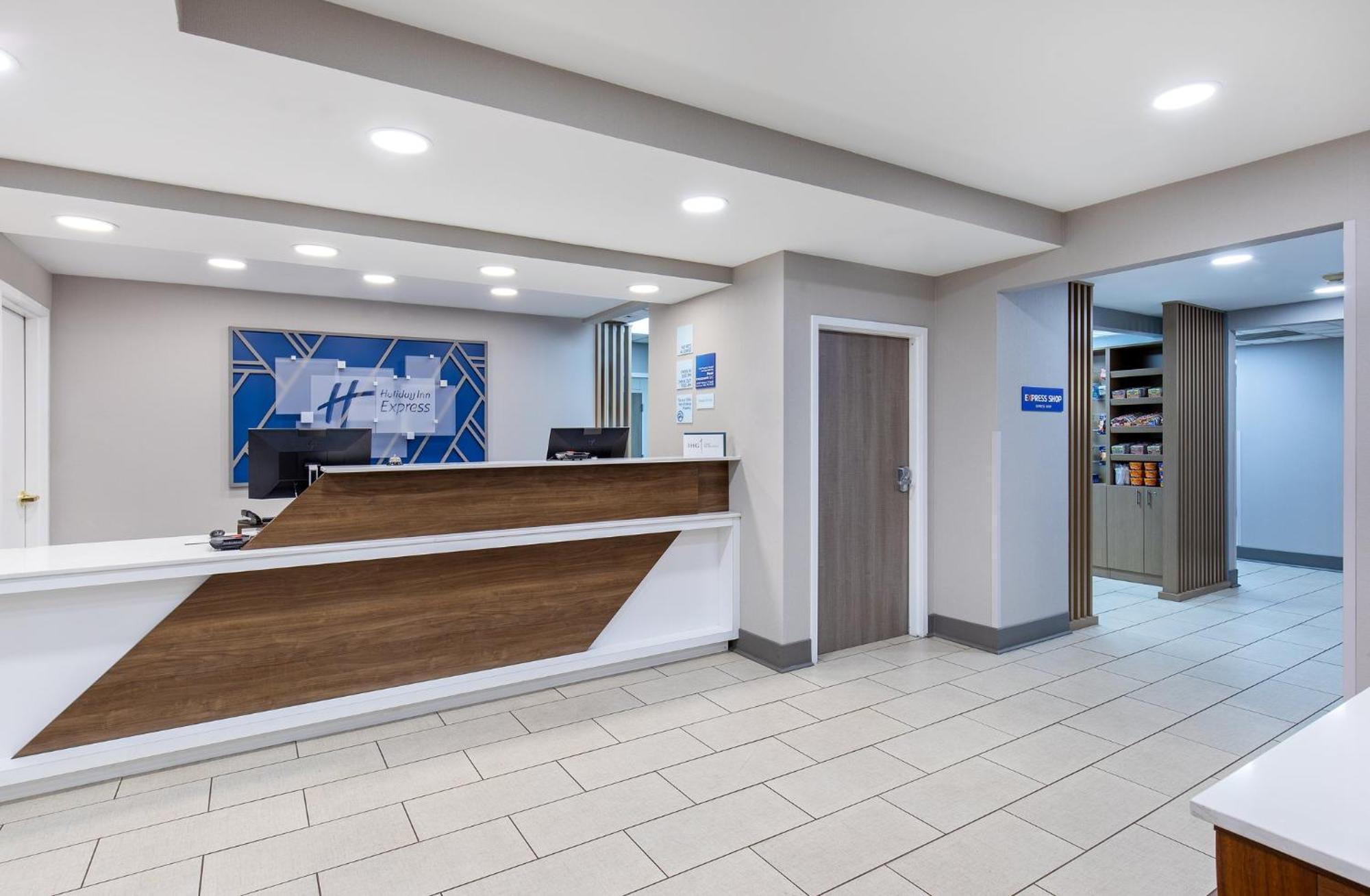 Holiday Inn Express Hurricane Mills Waverly By Ihg Exterior foto