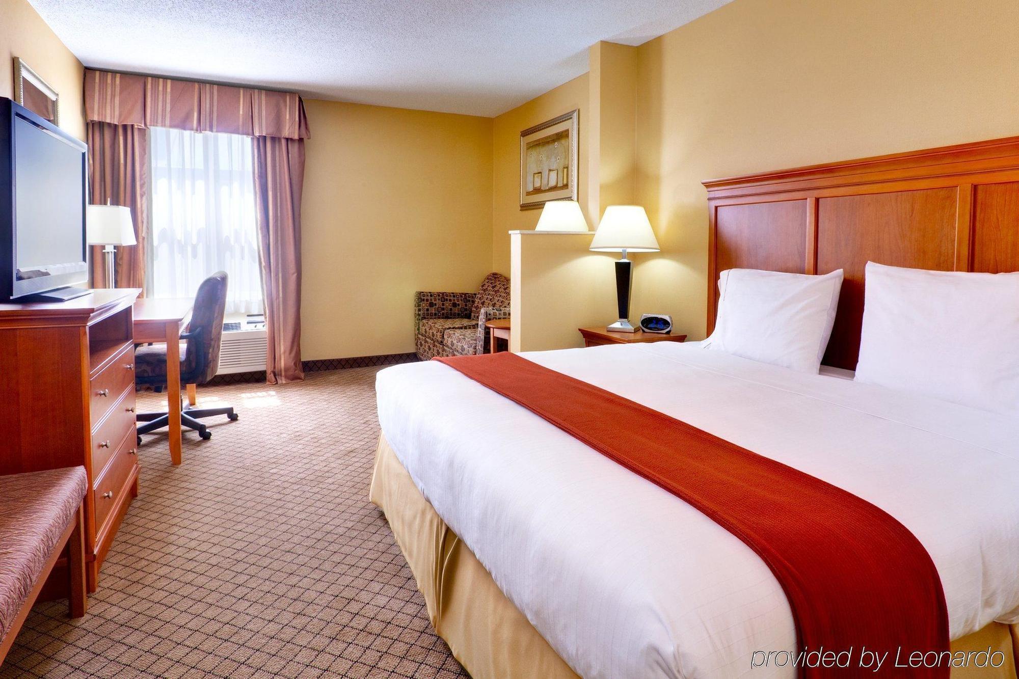 Holiday Inn Express Hurricane Mills Waverly By Ihg Habitación foto
