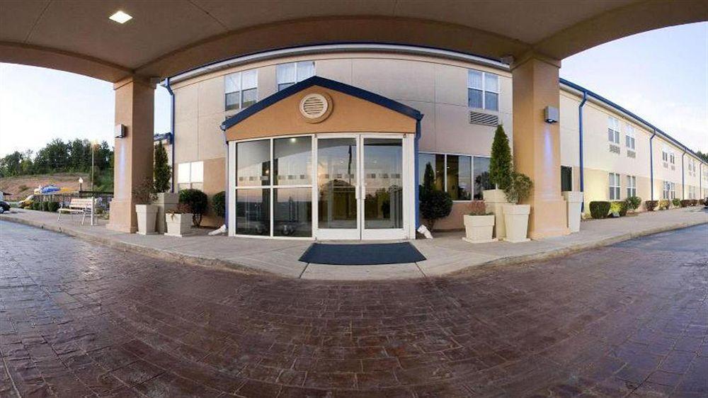 Holiday Inn Express Hurricane Mills Waverly By Ihg Exterior foto